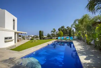 Image de Imagine Your Family Renting This Luxury Contemporary Style Villa, Protaras Villa 1429