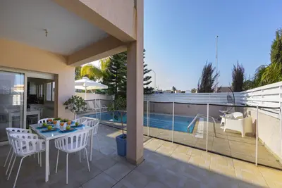 Image de The Ultimate Guide to Renting Your Luxury 3 Bedroom Villa with Private Pool, Protaras Villa 1452