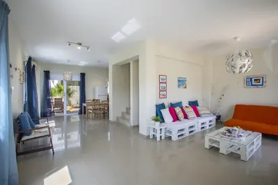 Image de The Secret to Enjoying Your 5 Star Villa close to the Beach, Protaras Villa 1484