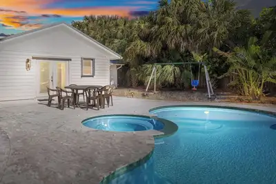 Image de Heated Pool & Hot Tub - Dog Friendly Private Beach - Ev Charger - East of A1a