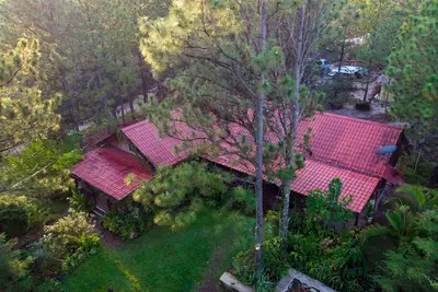 Live the mountain at Villa Verde Perquin