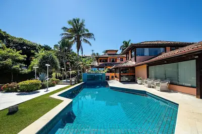 Image de Buz039 - Villa bord de mer avec piscine et court de tennis