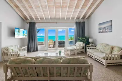 Image de Villa « White palm » sur bord de mer – Tar Bay, Great Exuma