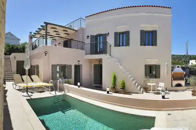 Image de Stylianna - Newly renovated traditional house