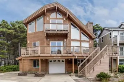 Image de Seconds from the Beach, Spaciously Updated, Private Hot Tub, Perfect for Family