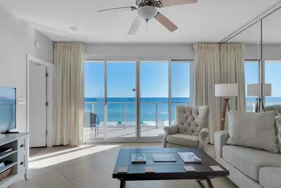Image de Downtown Destin Condo on the Beach