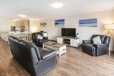 Image de Geographe Marina Retreat- Wifi, Bikes and Kayaks