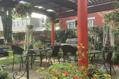 Image de Brandon and Sharon’s Place