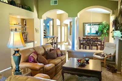 Beautiful 2 bedroom 2 bathroom with/den/office villa.