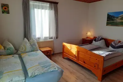 Double room with balcony (No. 3) - Ferienhof Unterkotgraben