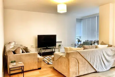 Image de Hampton Leigh - Elegant Apartment in The Wharf