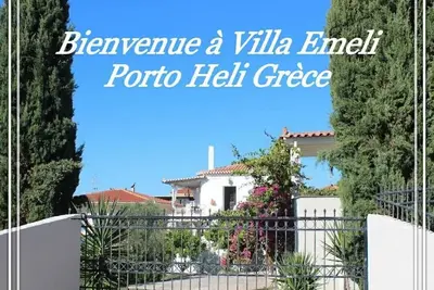Image de Villa Emeli: 6p, Seaview, garden, parking, Bbq, 2min from beach & restaurants