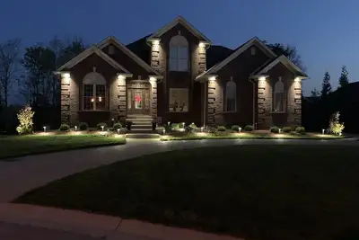 Image de Ky Derby & Pga 6, 500 sq. ft. home with heated salt H2o pool