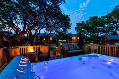 Image de Julie's Cabins Luxury Retreat 3
