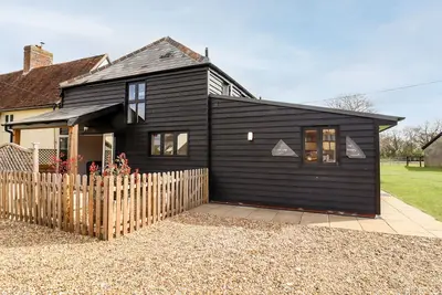 Image de The Cart Lodge, pet friendly, character holiday cottage in Sudbury