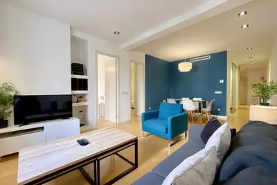Image de Appartement de 2 chambres à côté du parc du Retiro entièrement équipé