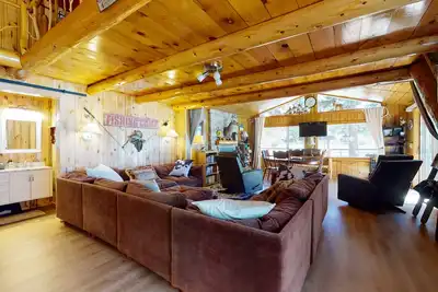 Image de Rustic, dog-friendly house w/ gas fireplace - near Río Grande