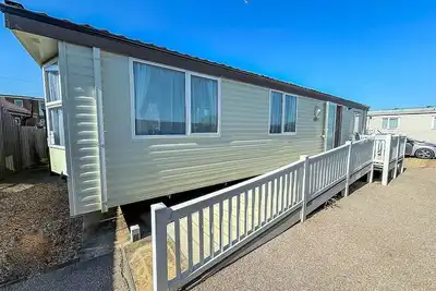 Image de Wheelchair friendly caravan for hire Norfolk near the beach ref 13016l