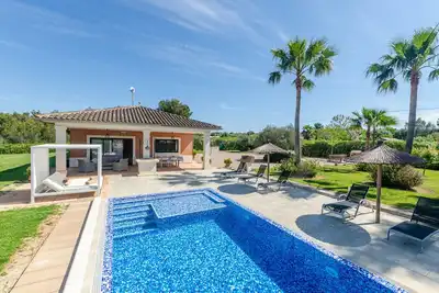 Image de YourHouse Villa Romani avec piscine privée et jardin