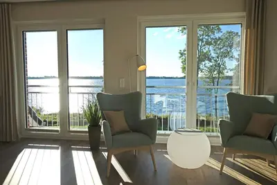 Image de Direct lakeside location, fantastic lake view, balcony, Baltic Sea 12 km, barrel sauna, balcony