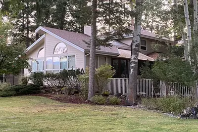 Image de House on Hole 9 of Meadow Lake Golf Course