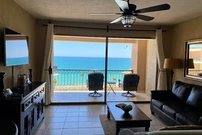 Remodeled Condo with Beautiful view of the Sea of Cortez. Avoid the long lines! !