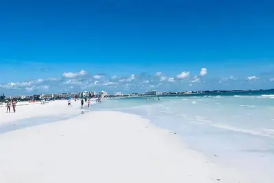 Image de Siesta Key Cottage – Best Value! Just Cross the Street to the Gulf!