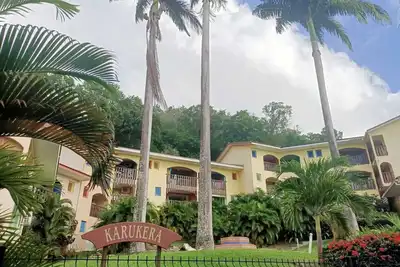 Studio  à 2 minutes de la plage Anse Caritan et à 800m du bourg de Sainte Anne