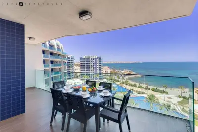 Image de Appartement de vacances Punta Prima pour 1 - 4 personnes avec 2 chambres à coucher - Appartement de