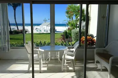 Image de Island House Beach Resort 2n