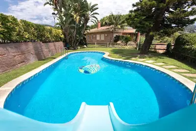 Image de Bell RECÓ - Incroyable jardin avec piscine privée, espace barbecue, à 25 minutes de Barcelone