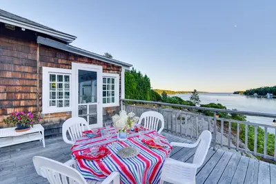 Image de Oceanfront Cottage w/ Deck 2 Mi to Boothbay Harbor