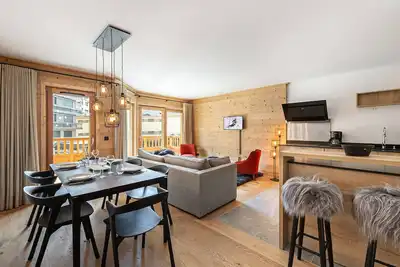 Image de Charmant T3 à Courchevel, emplacement idéal à 100m du front de neige, parking et WiFi inclus
