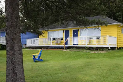 Image de Birch Cottage - 3 Br - on Beautiful Sparrow Lake
