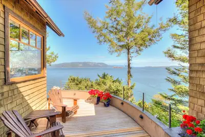 Image de Waterfront **Spectacular Million Dollar Views** Seacliff Cottage