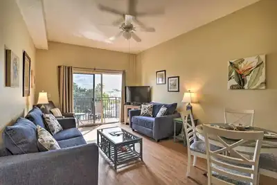 Image de Perfect Beach Condo! Steps from Beach and Dining~Open Post Hurricanes!
