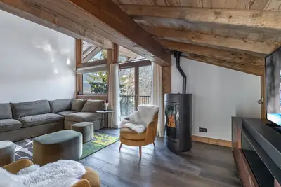 Image de Spacieux appartement de luxe à Courchevel, proche pistes et commerces, parking inclus