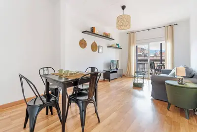 Image de Appartement de 3 chambres récemment rénové avec une belle terrasse très proche de la Sagrada Familia