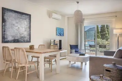 Appartement de luxe a Cephalonie | Appartement Myrtillo | 1 chambre | Piscine | Vue sur la mer | Kar