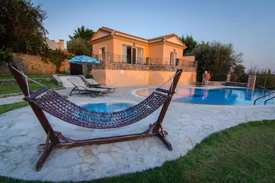 Image de Private Pool Villa Odyssey in Dassia Corfu
