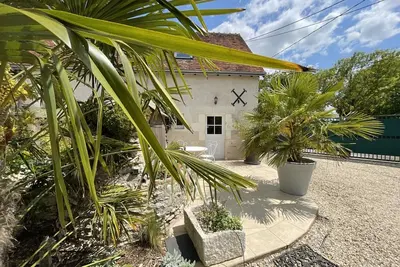 Image de Gîte confort aux portes des châteaux, jardin, terrasse, Wifi, vélos, proche A85 et balades nature