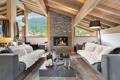 Image de Chalet d'Exception avec Piscine, Sauna et Hammam à Courchevel
