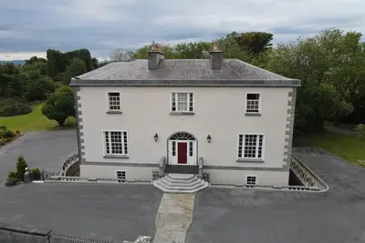 Ballycurrin House