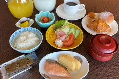 Image de Smoking twin roomFree parkingSpacious 27 square metersBreakfast included / Okayama Okayama
