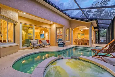 Image de Casamigos | West of the Trail - Private Home with Tiki Bar, Heated Pool, and Spa, Near Siesta Key!