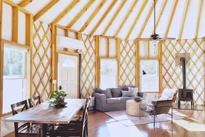 Image de Yurt at Stillhouse Farm *Wifi *Creek *Private *Less than 5 miles from Vmi + W&L