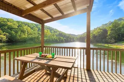 Image de Chalet Townhouse #1 by Branson HideAway, close to Sdc, Lake, Shows