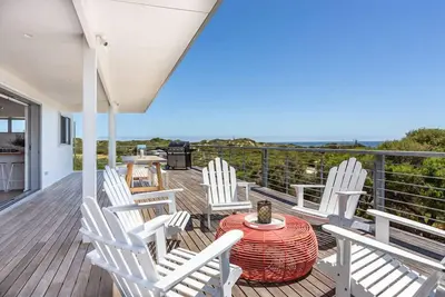 Image de Coastal home in Gracetown - relaxing!