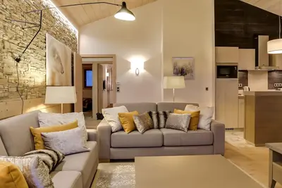 Image de Appartement Contemporain Ă Courchevel Village, 4 Chambres, Proche Pistes, Sauna et Parking