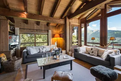 Image de Chalet luxueux Ă Courchevel avec espace bien-ĂŞtre, parfait pour familles et amis